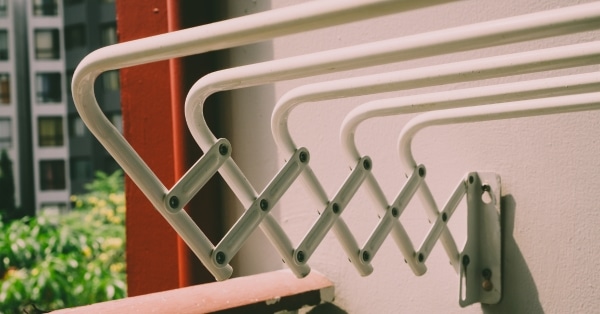 מתלה לייבוש קיר לקיר