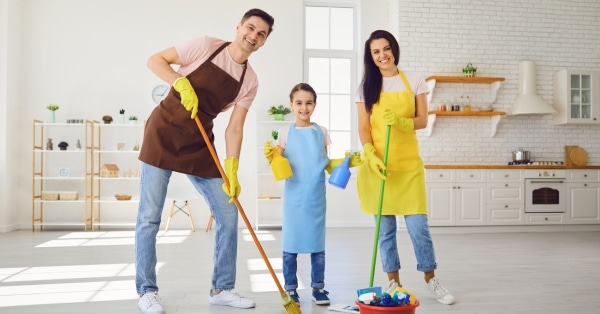 איך לשמור על הבית נקי ומסודר לאורך זמן: טיפים לניהול תחזוקה יומיומית